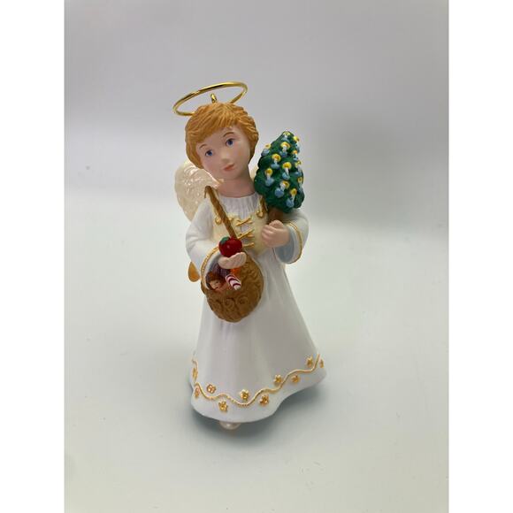 Hallmark Christkindl Christmas Visitors Keepsake Ornament Angel Collector's - Picture 9 of 10